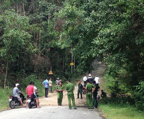 The foot of Dinh mountain where the helicopter is suspected to crash in Vung Tau city (Photo: SGGP) The foot of Dinh mountain where the helicopter is suspected to crash in Vung Tau city (Photo: SGGP)
